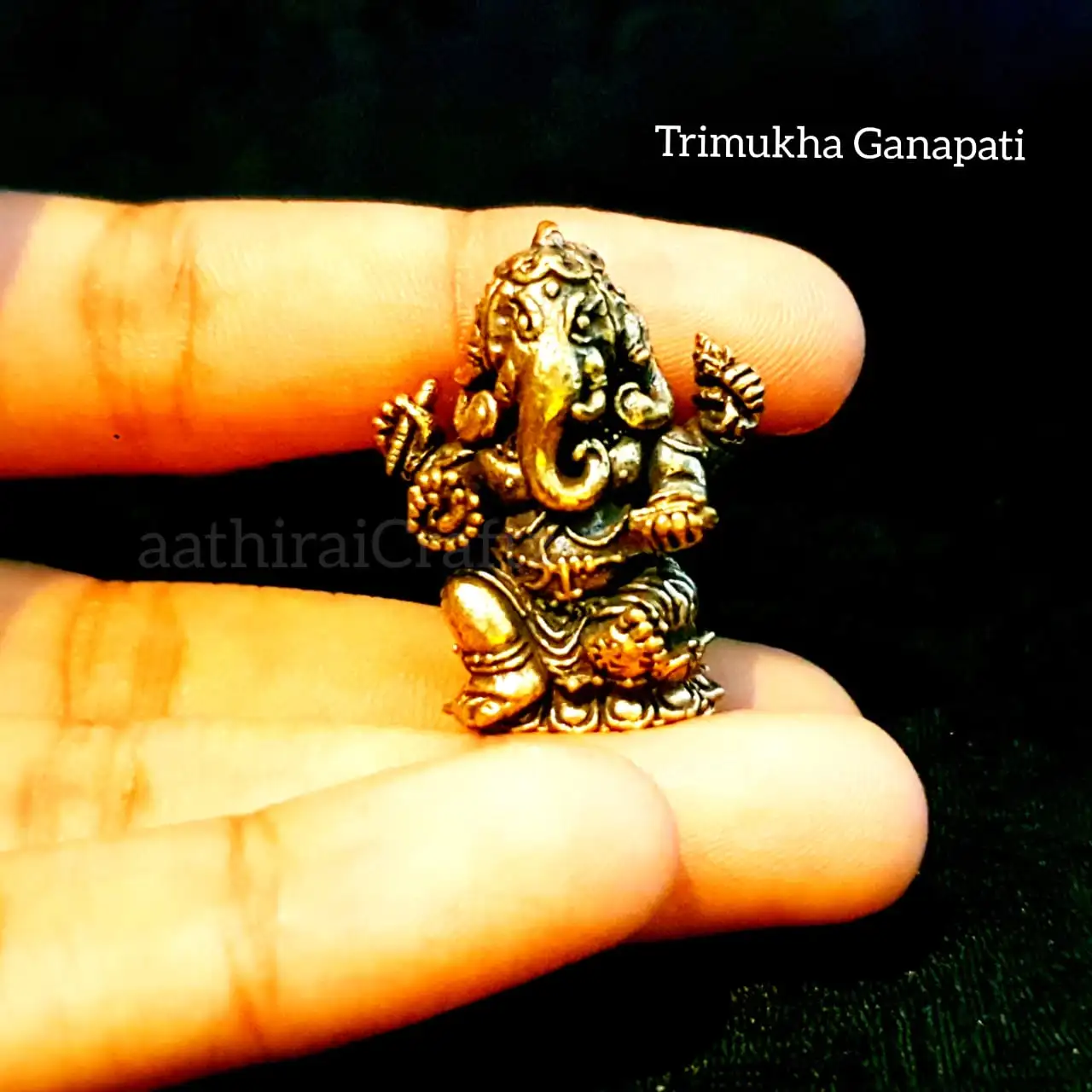 Trimukha Ganapathi Miniature - image 1