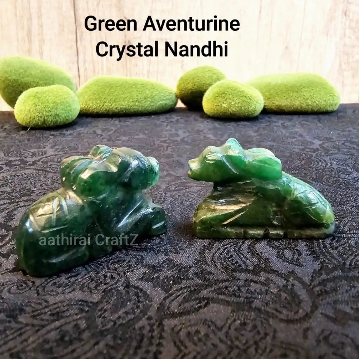 Green aventurine Nandhi Bhagavan / Nandi / Maragatha Nandhi - image 1