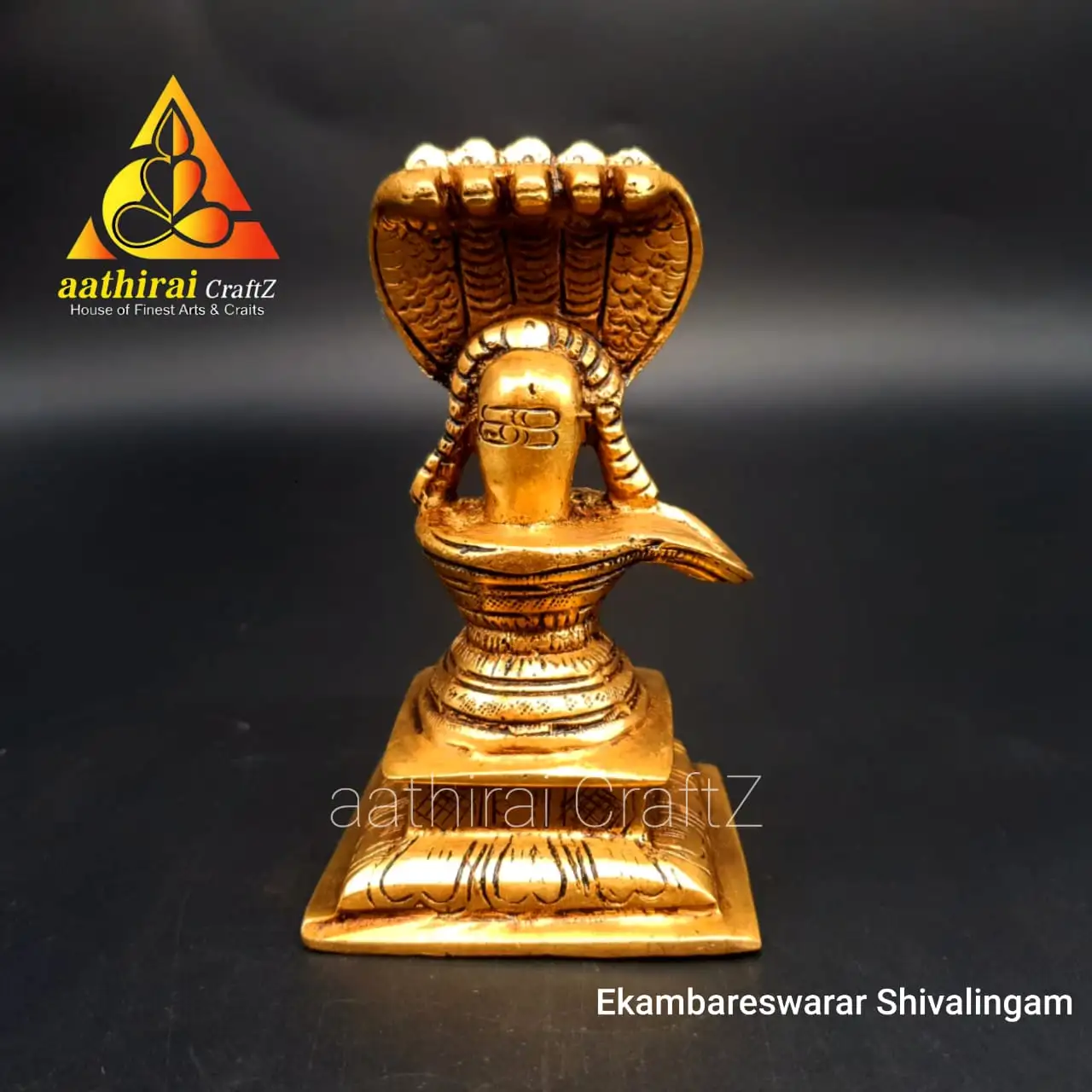 Ekambareswarar Shivalingam / Shivan With Naagabaranam - image 1