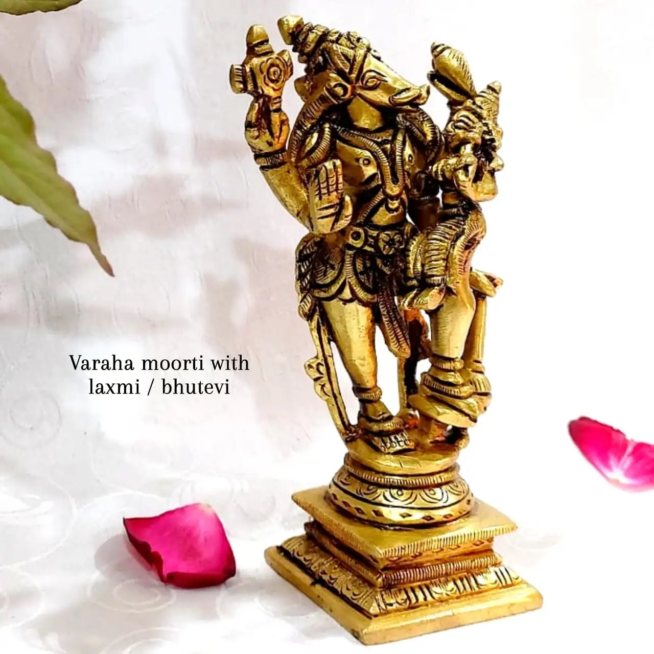 Varaha Moorti with Laxmi/ Bhuthevi - image 1